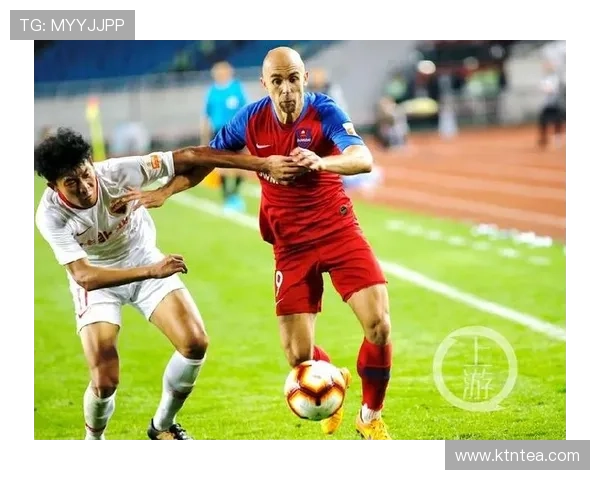 柏林联队迎来新援加盟 聚焦球队新赛季备战与目标解析