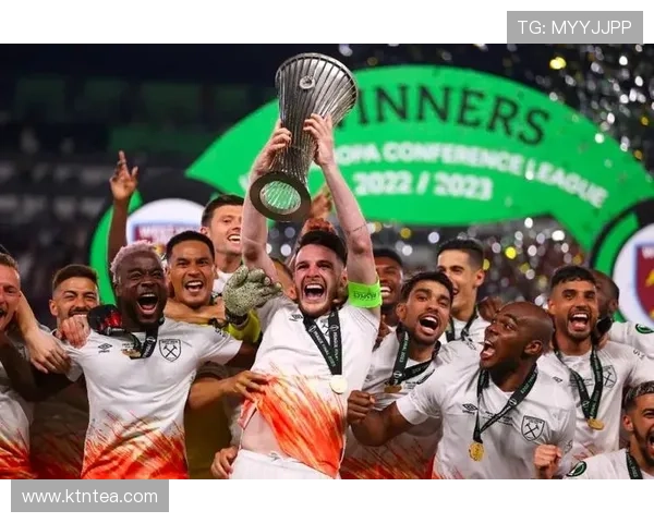 西汉姆联俱乐部力争新赛季突破全队磨合顺利目标直指欧战资格 西汉姆联俱乐部力争新赛季突破全队磨合顺利目标直指欧战资格