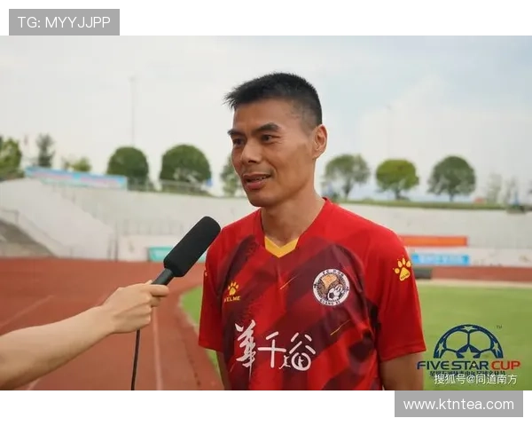 中国男足奋力逆转亚洲劲旅全场鏖战九十分钟终夺关键胜利