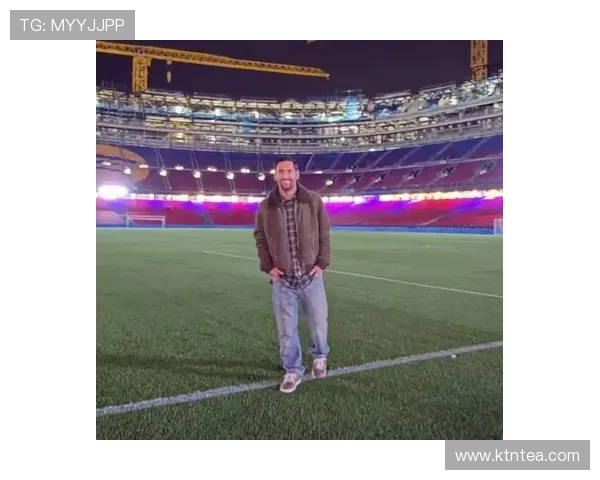 梅西重返巴萨传闻再起 球迷期待经典组合复刻上演